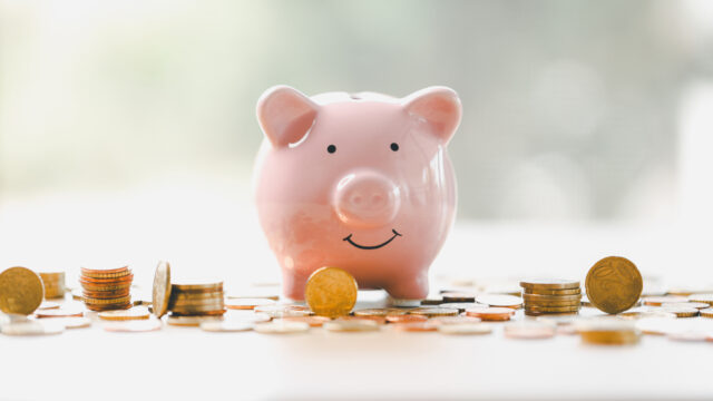 歯科医師（勤務医）の年収相場は？給与体系・歩合率の落とし穴と求人の見方
